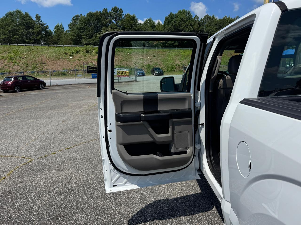 Ford F-150 XL SuperCrew 4WD 2018