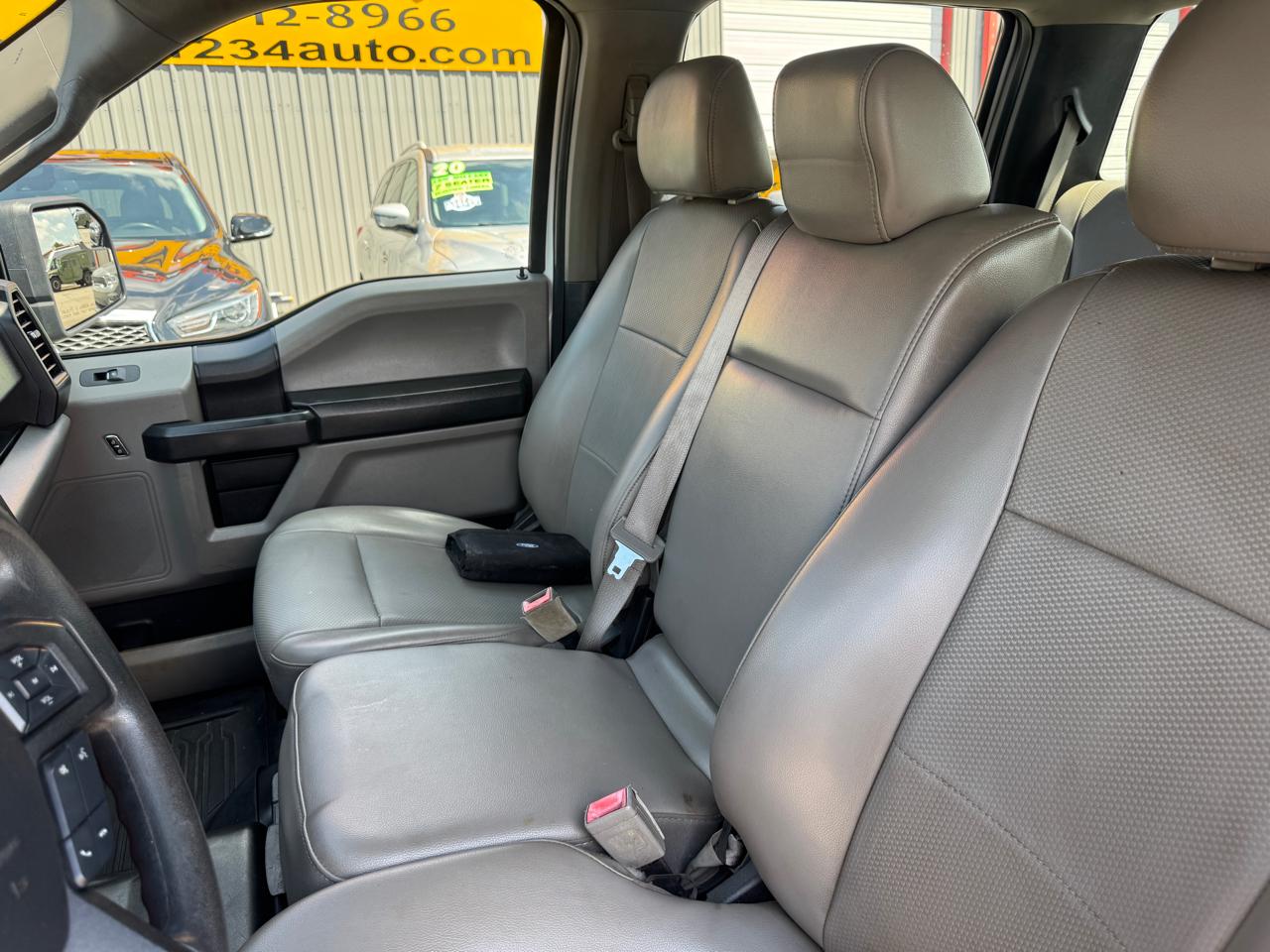 Ford F-150 XL SuperCrew 4WD 2018