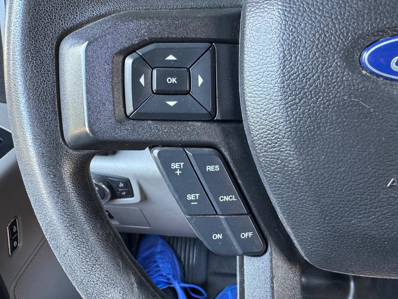 Ford F-150 XL SuperCrew 4WD 2018