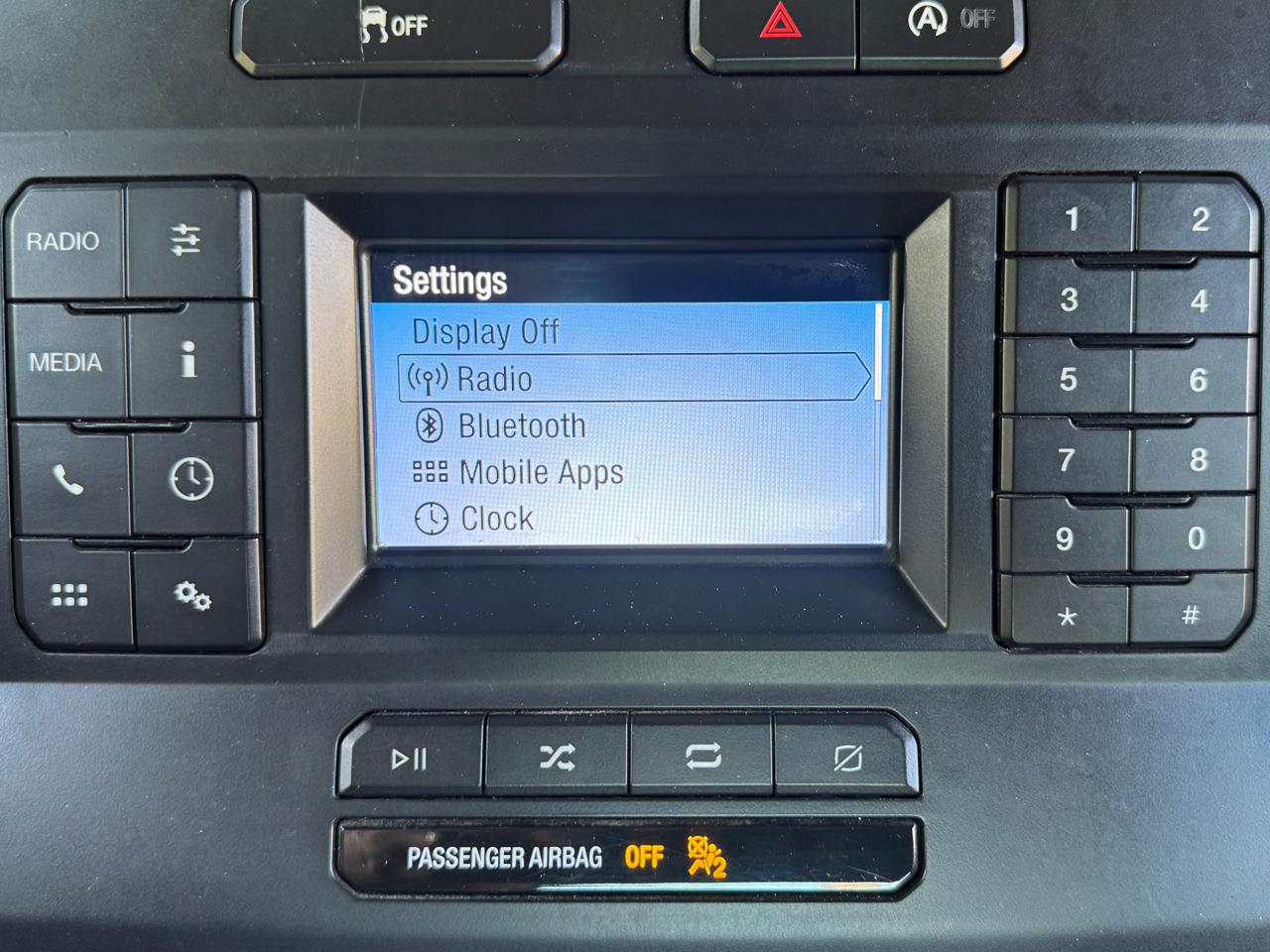 Ford F-150 XL SuperCrew 4WD 2018