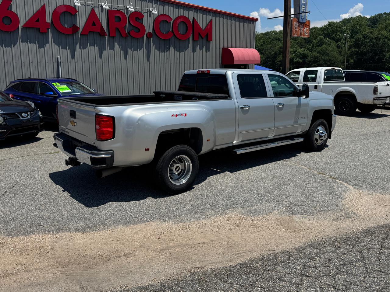 Chevrolet Silverado 3500HD LTZ Crew Cab 4WD 2015