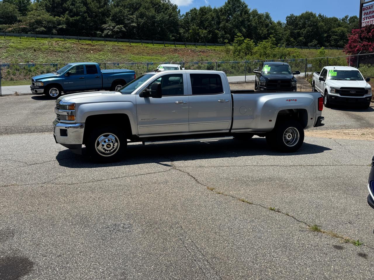 Chevrolet Silverado 3500HD LTZ Crew Cab 4WD 2015