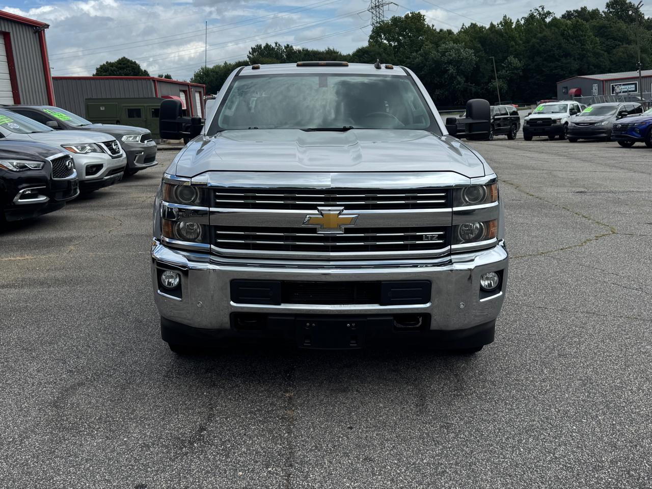 Chevrolet Silverado 3500HD LTZ Crew Cab 4WD 2015
