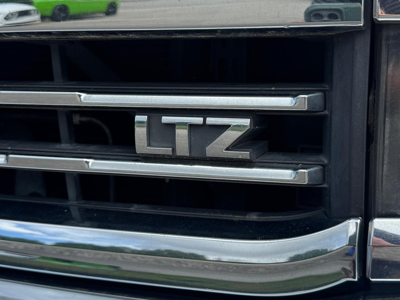 Chevrolet Silverado 3500HD LTZ Crew Cab 4WD 2015