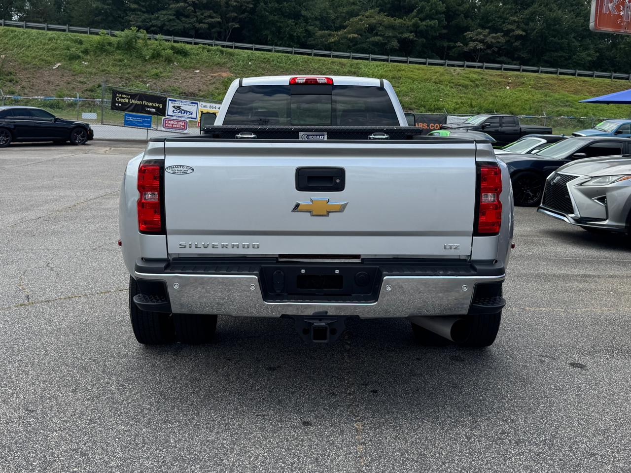Chevrolet Silverado 3500HD LTZ Crew Cab 4WD 2015