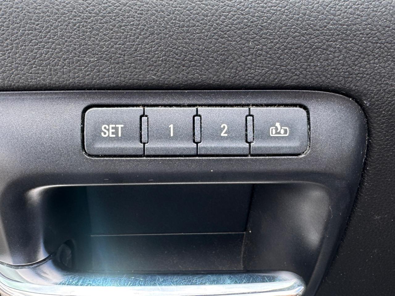 Chevrolet Silverado 3500HD LTZ Crew Cab 4WD 2015
