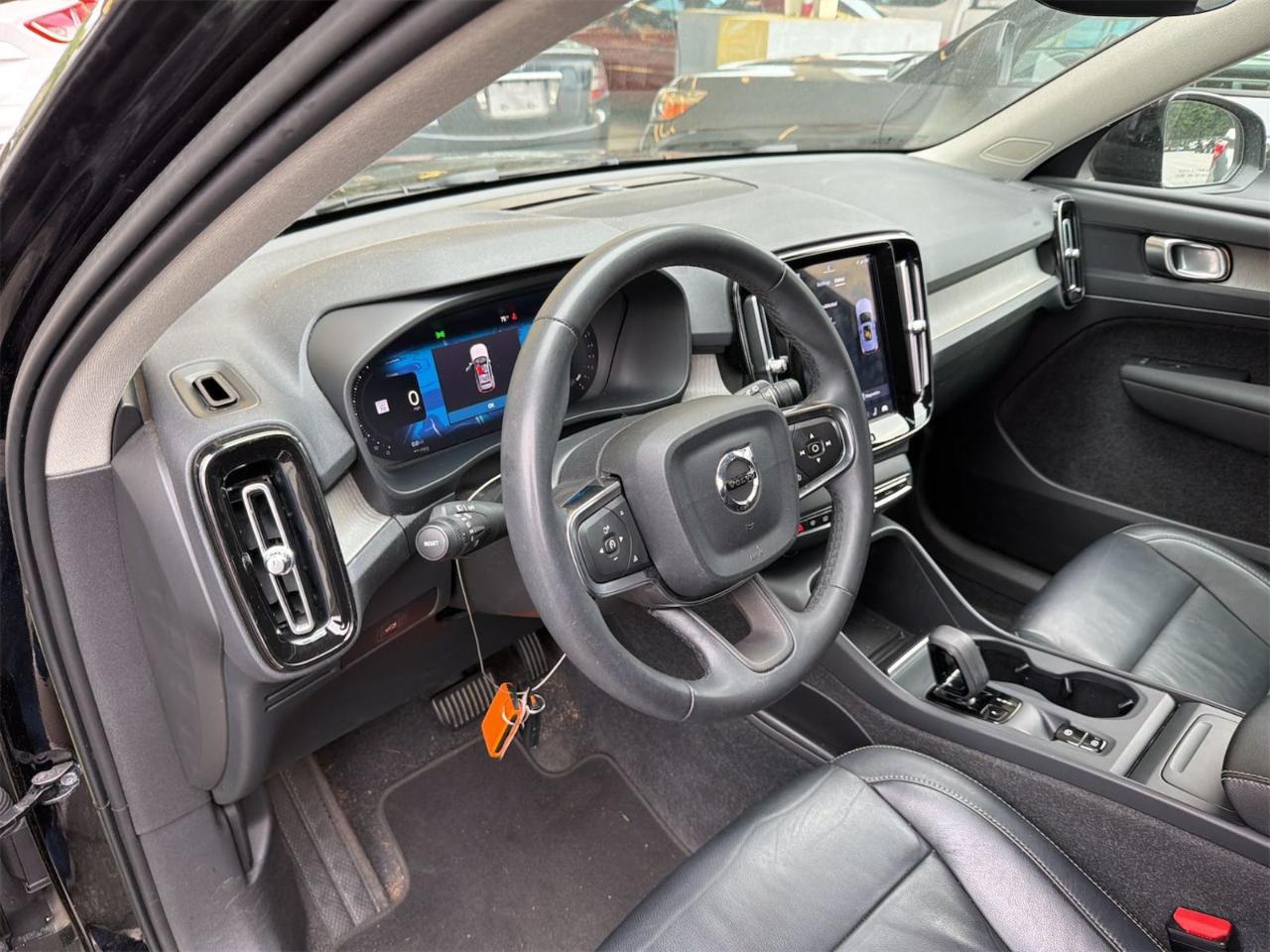 Volvo XC40 B4 Core 2023