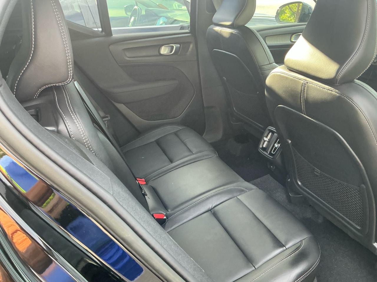 Volvo XC40 B4 Core 2023