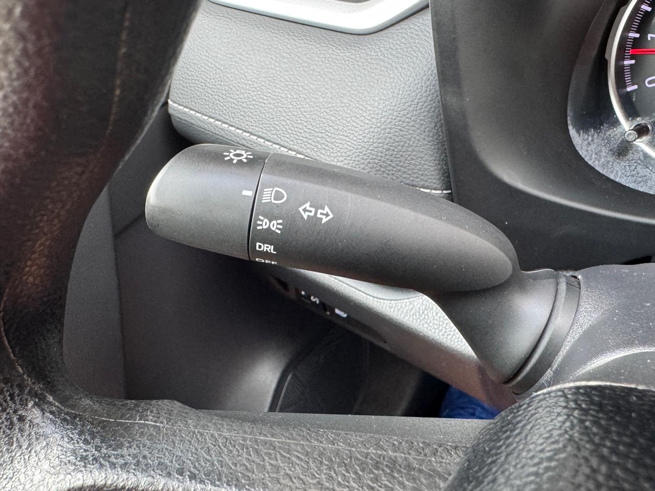 Toyota RAV4 LE 2021
