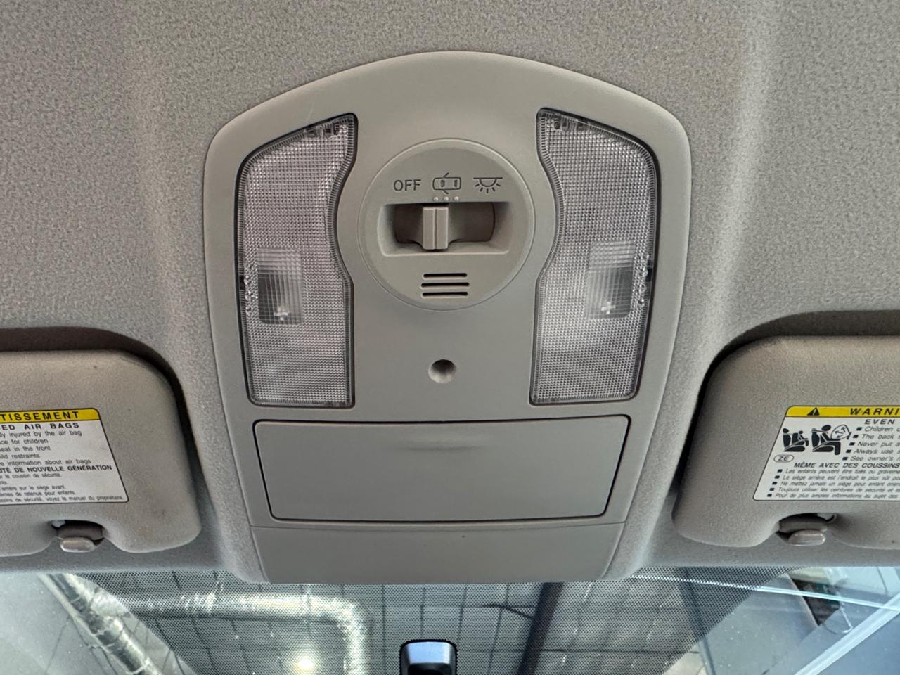 Toyota Prius Two 2015