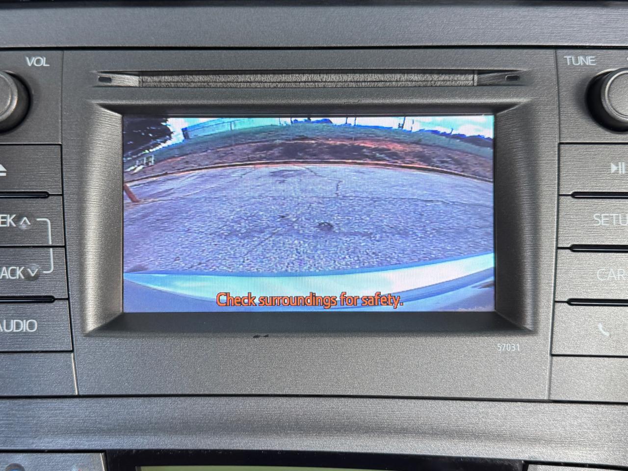 Toyota Prius Two 2015