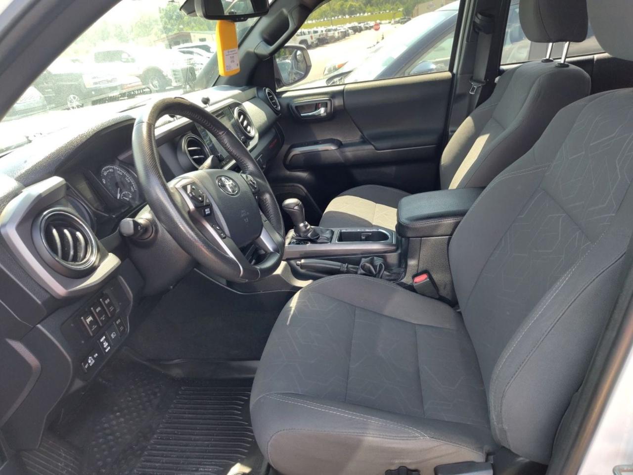 Toyota Tacoma  2018