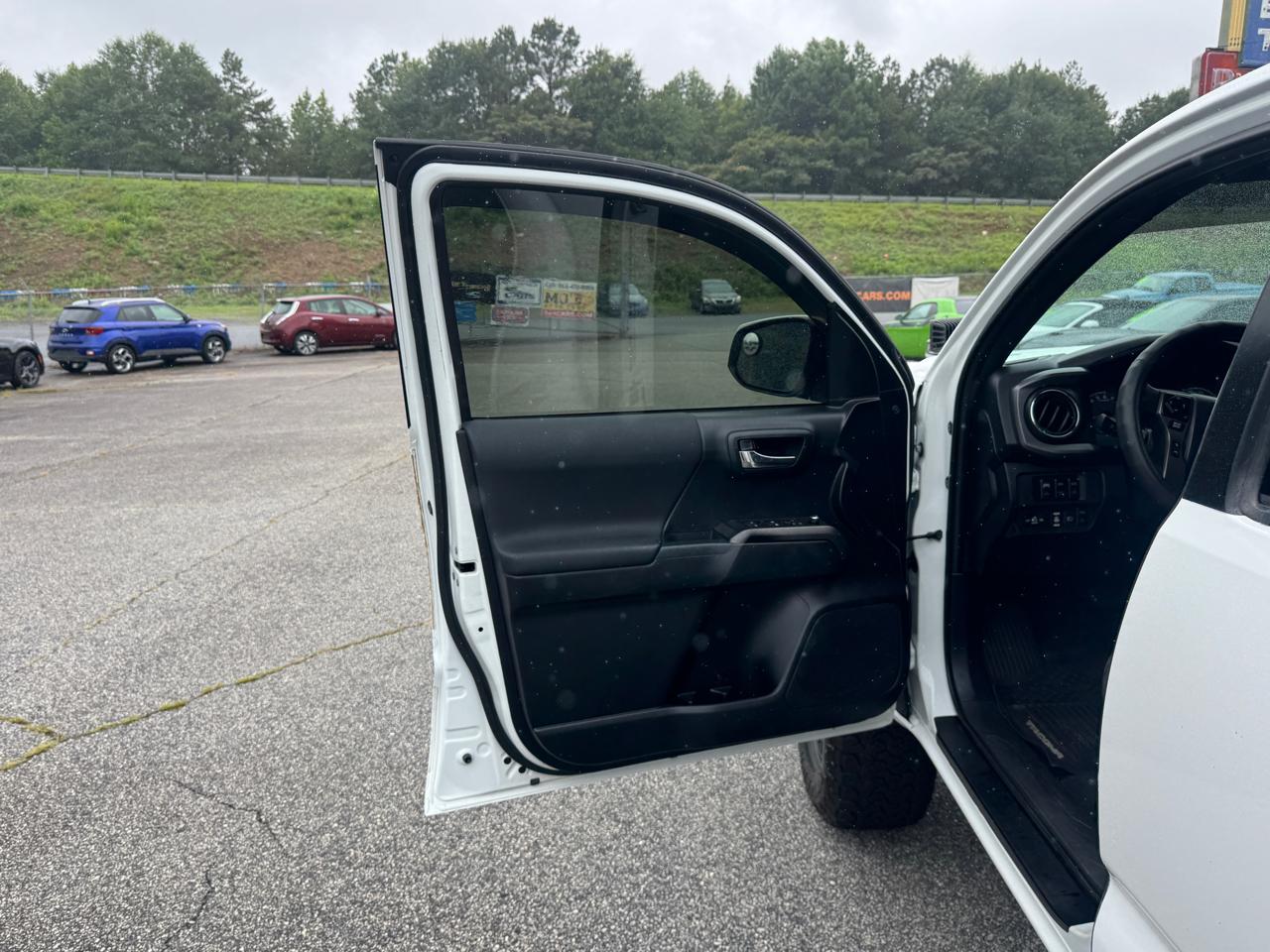 Toyota Tacoma  2018