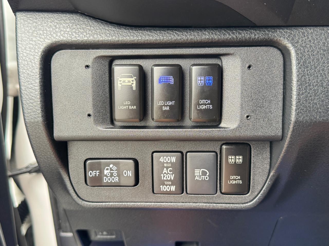 Toyota Tacoma  2018