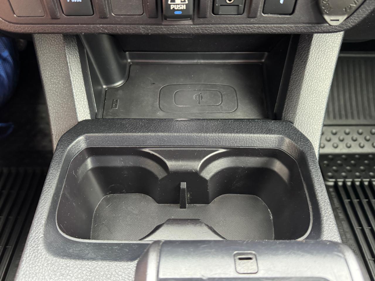 Toyota Tacoma  2018