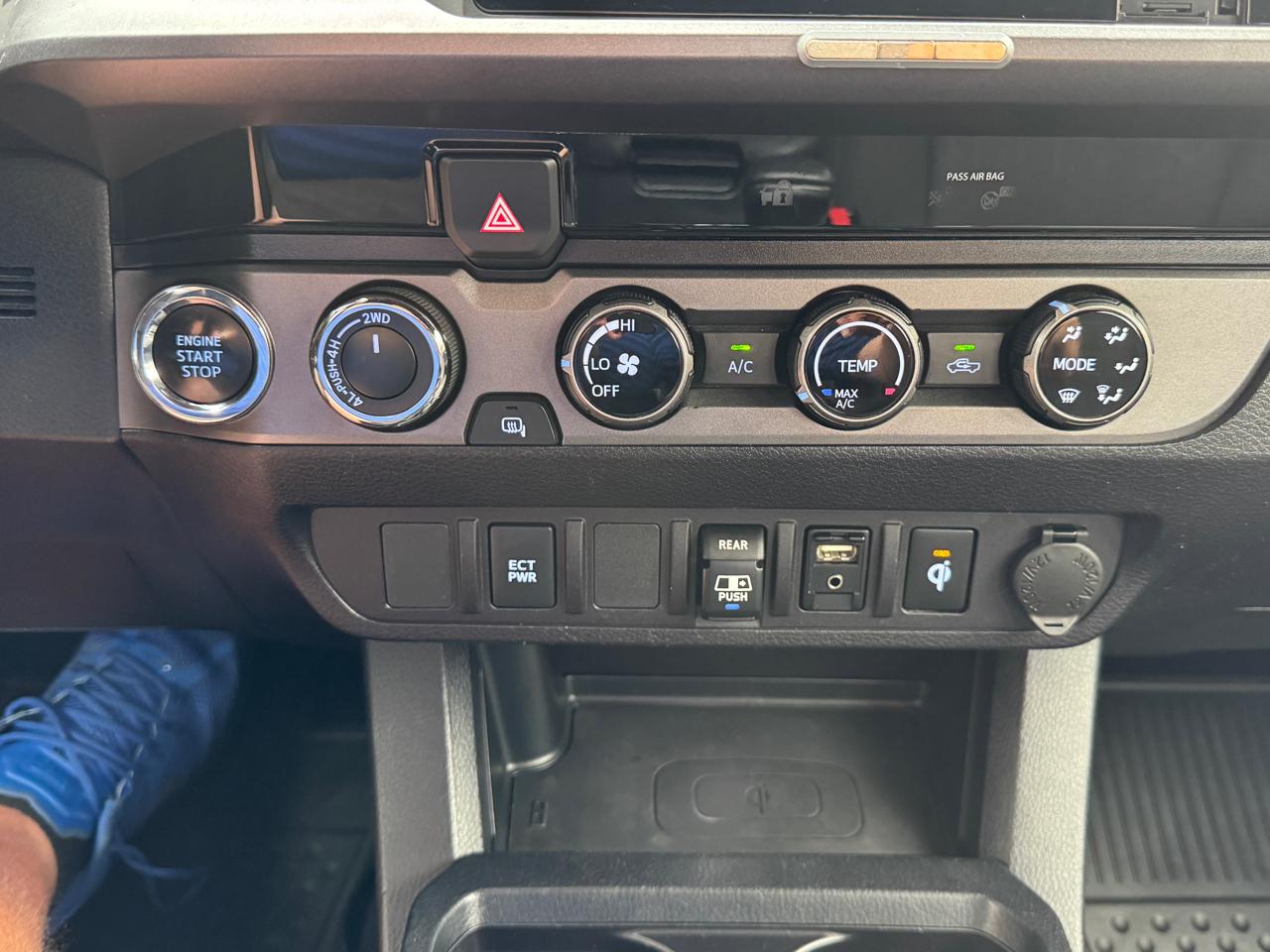 Toyota Tacoma  2018