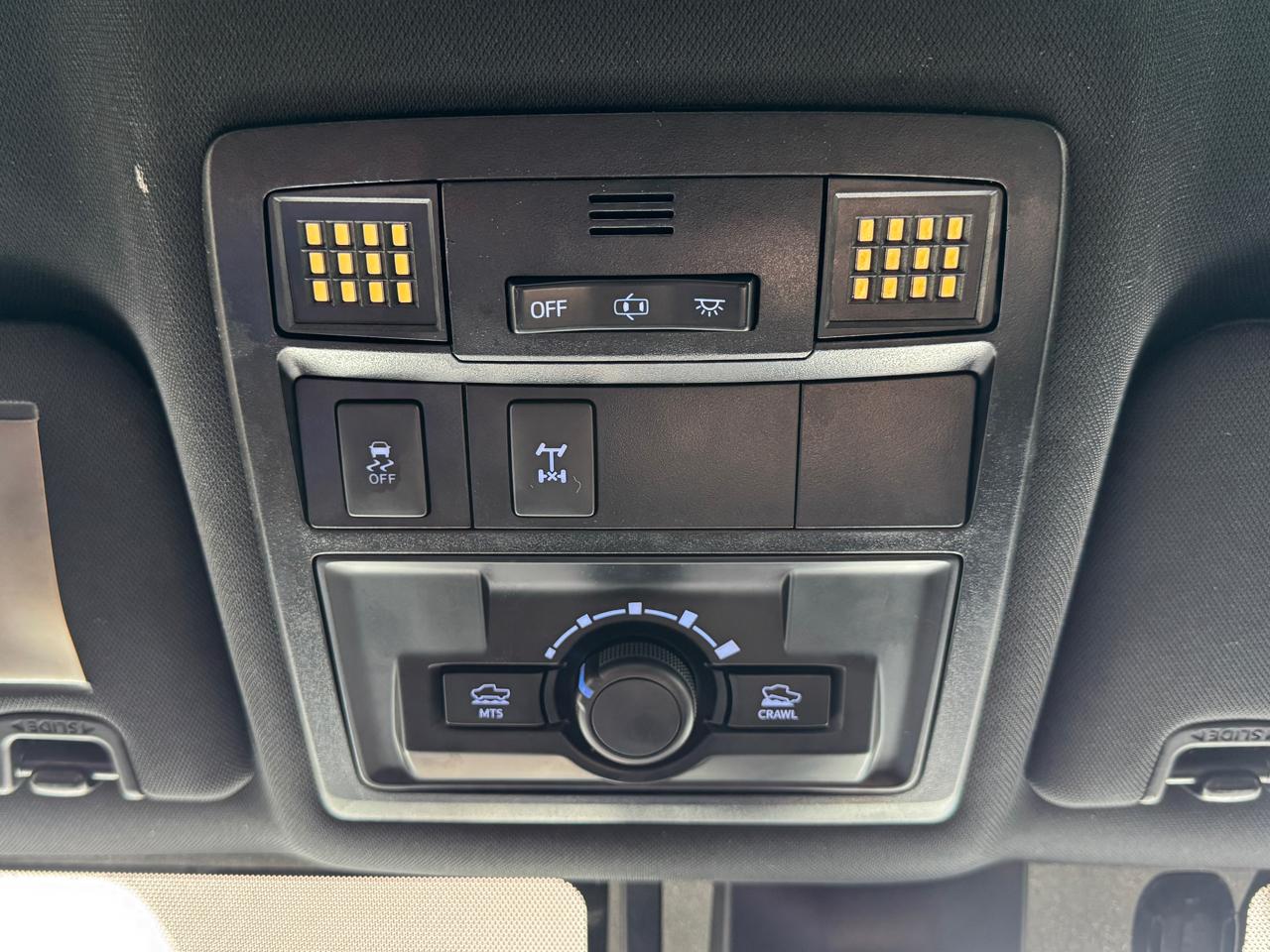 Toyota Tacoma  2018