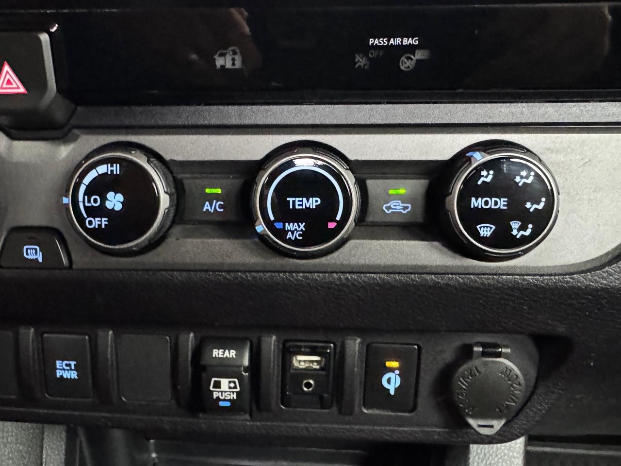 Toyota Tacoma  2018