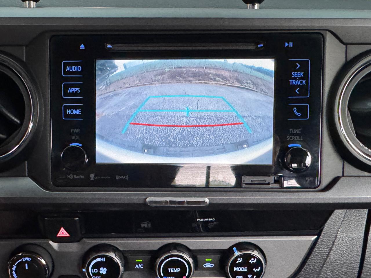 Toyota Tacoma  2018