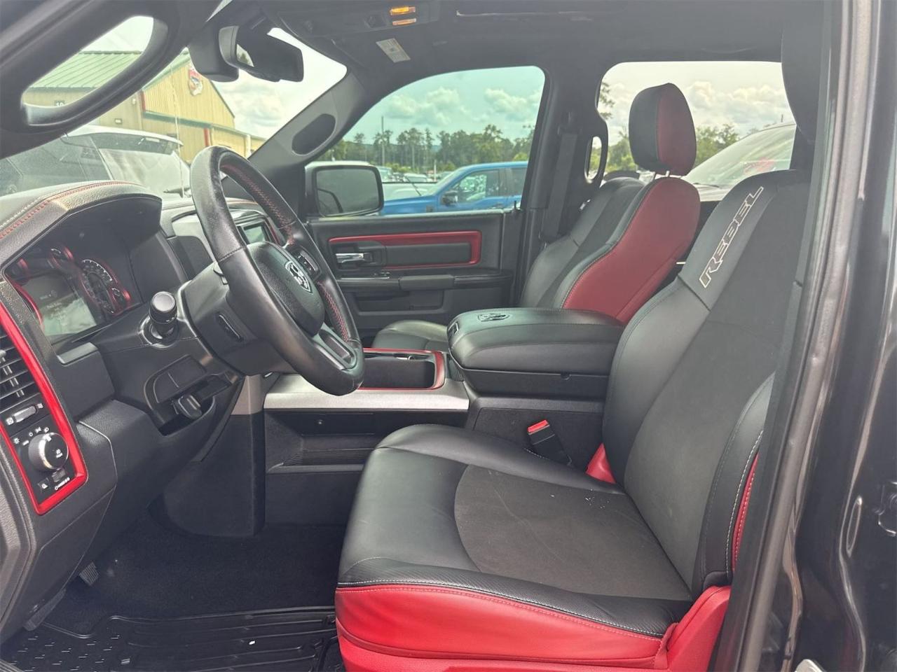 RAM 1500 Rebel Crew Cab 4WD 2017