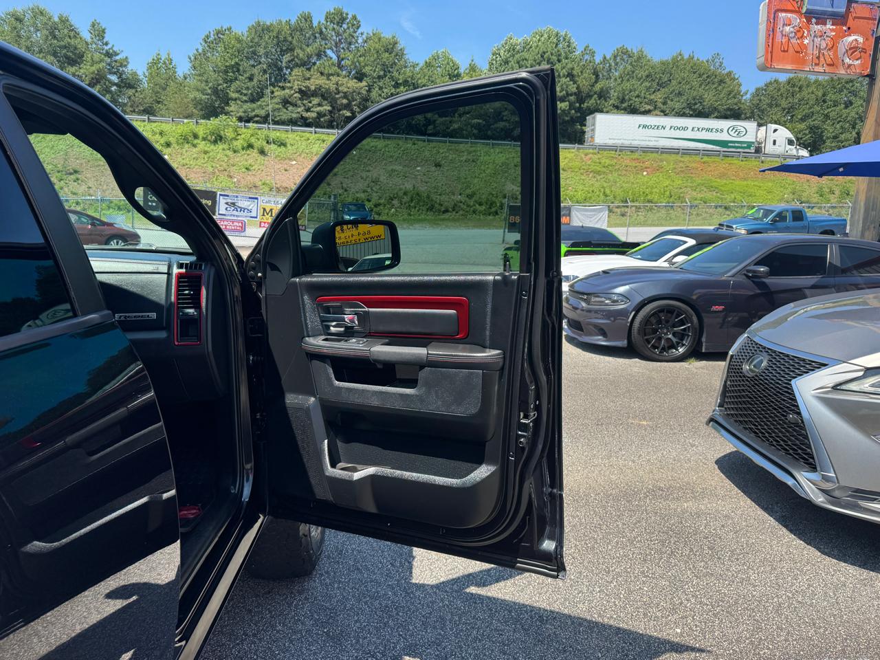 RAM 1500 Rebel Crew Cab 4WD 2017