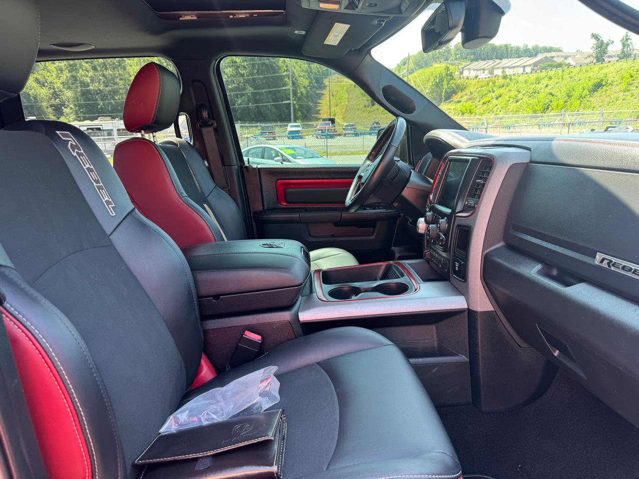 RAM 1500 Rebel Crew Cab 4WD 2017