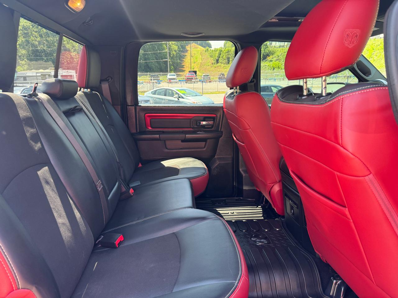 RAM 1500 Rebel Crew Cab 4WD 2017