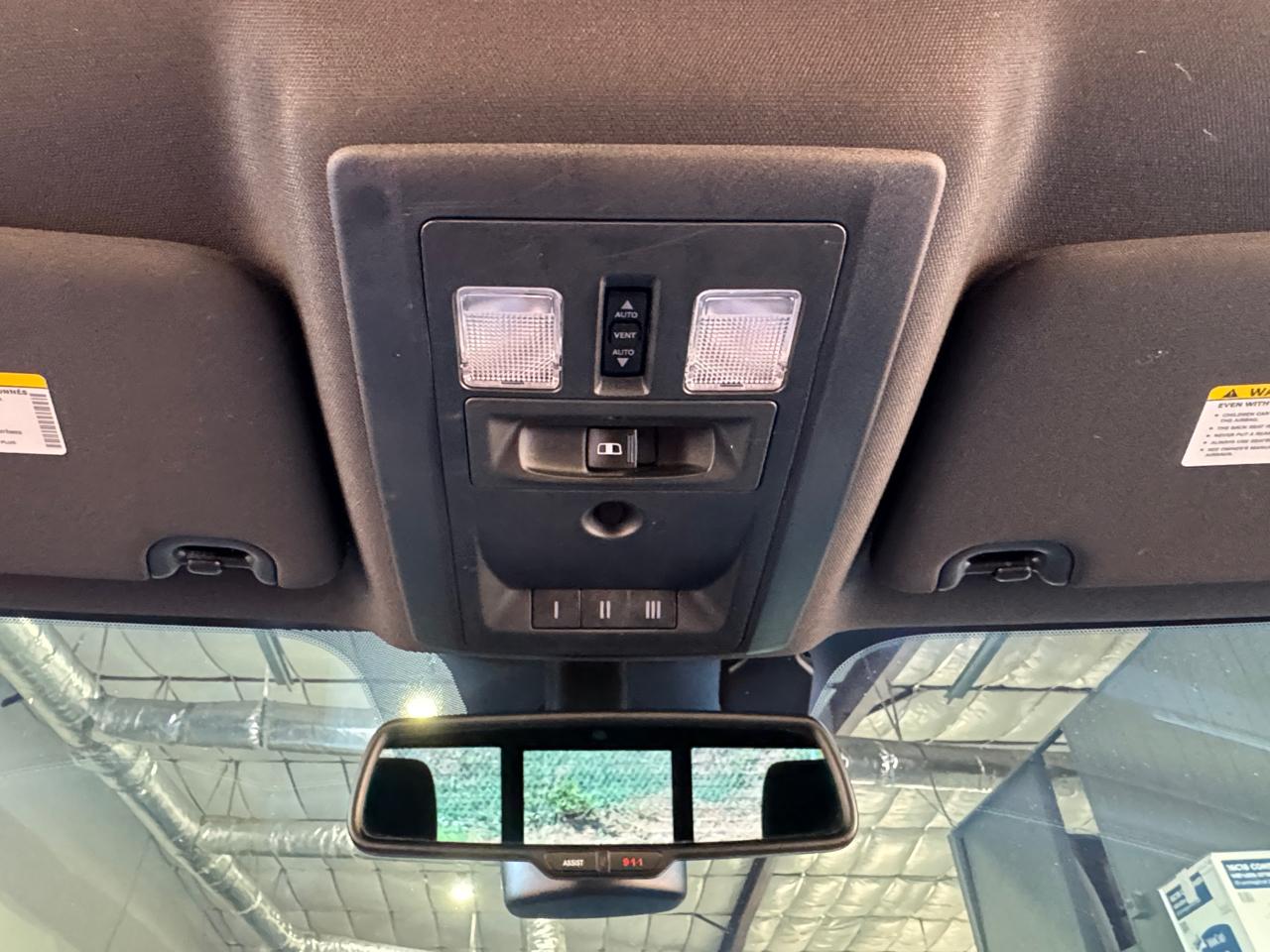 RAM 1500 Rebel Crew Cab 4WD 2017