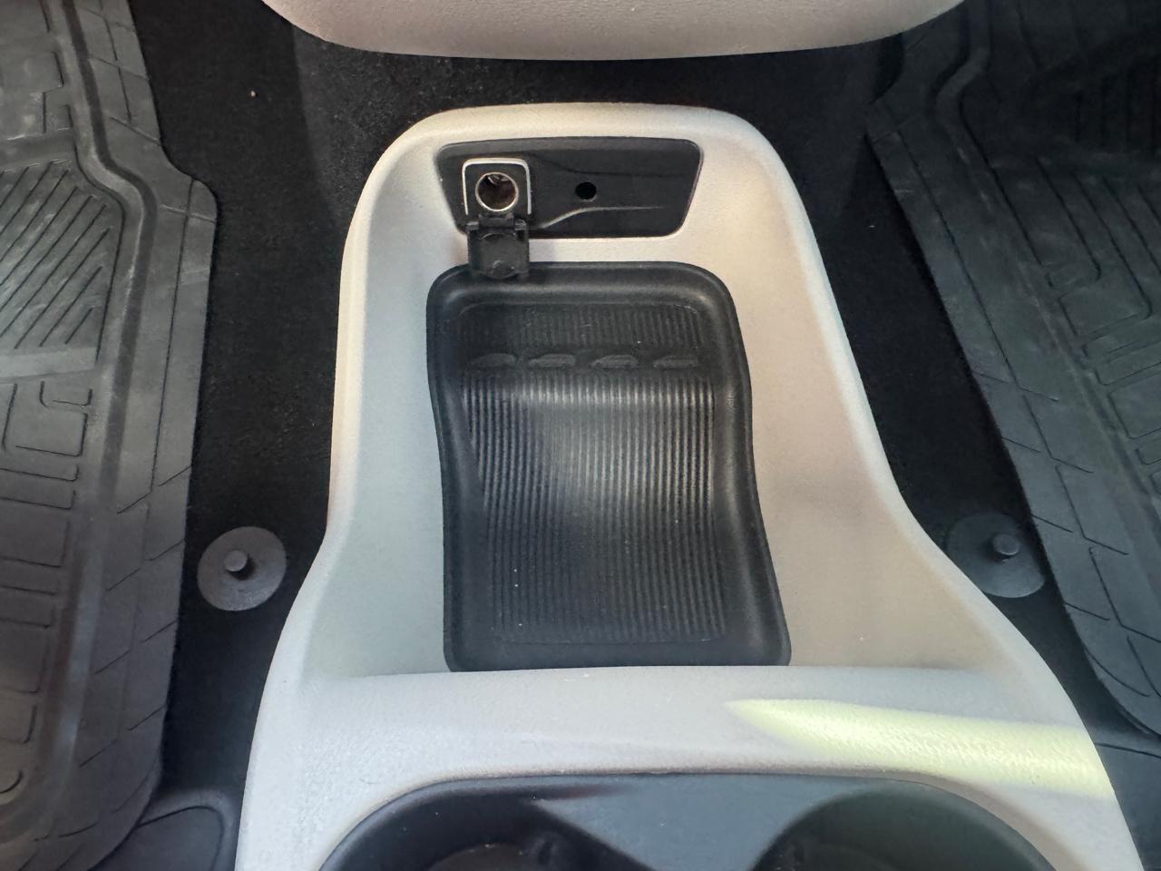 Chrysler Pacifica LX 2019