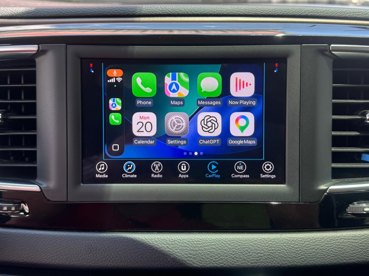 Chrysler Pacifica LX 2019