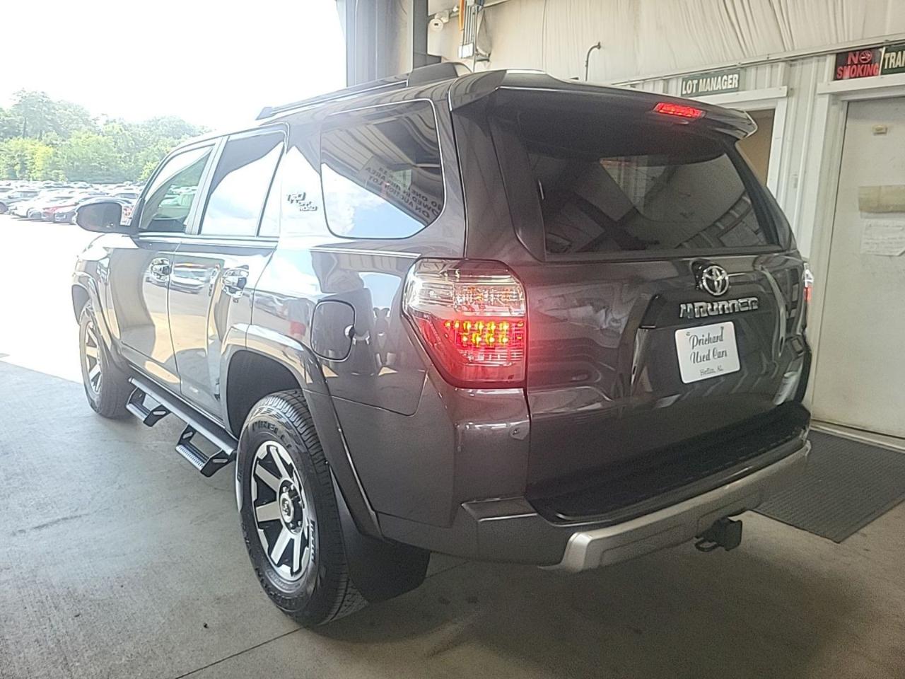 Toyota 4Runner TRD Off-road Premium 4WD 2021