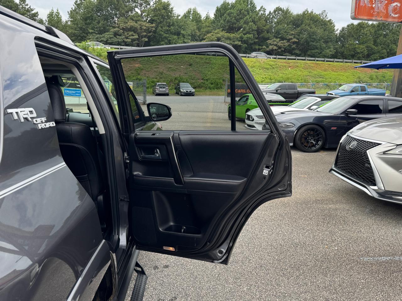 Toyota 4Runner TRD Off-road Premium 4WD 2021