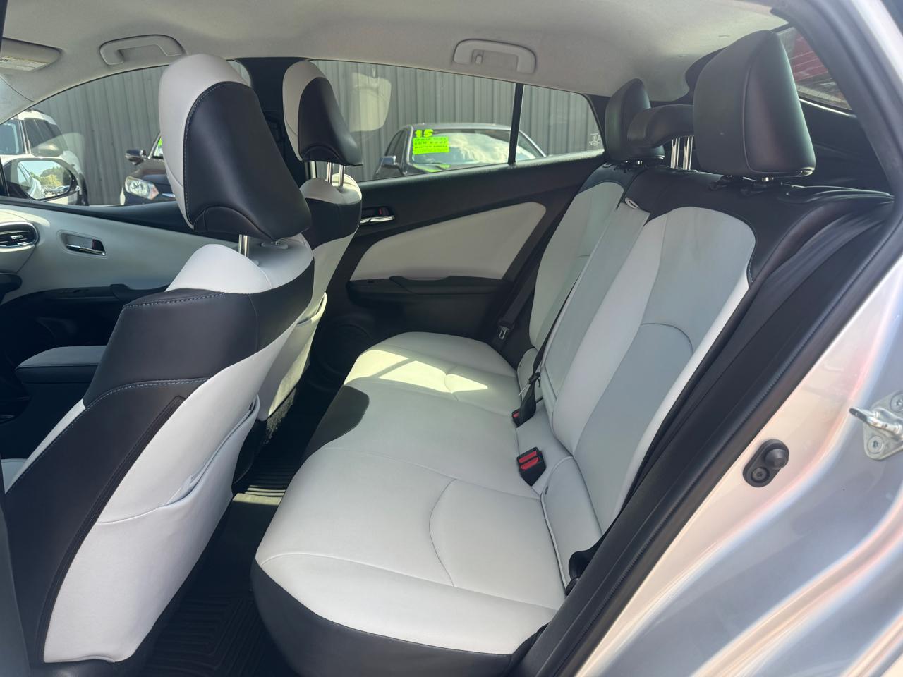 Toyota Prius Limited 2020