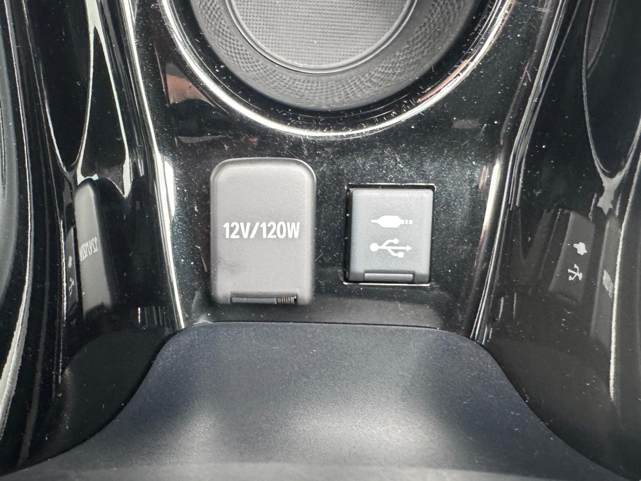 Toyota Prius Limited 2020