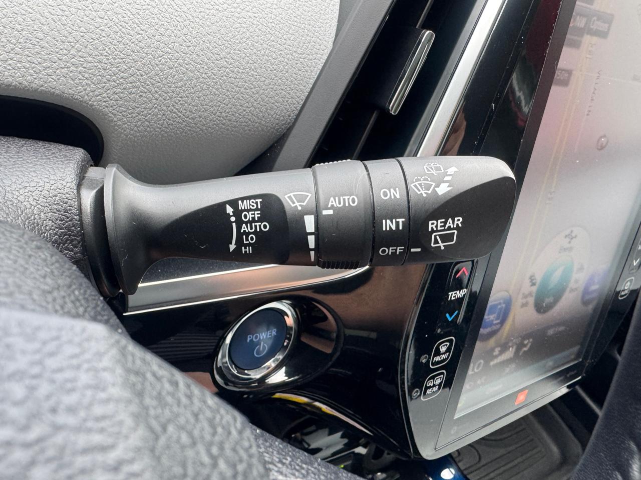 Toyota Prius Limited 2020