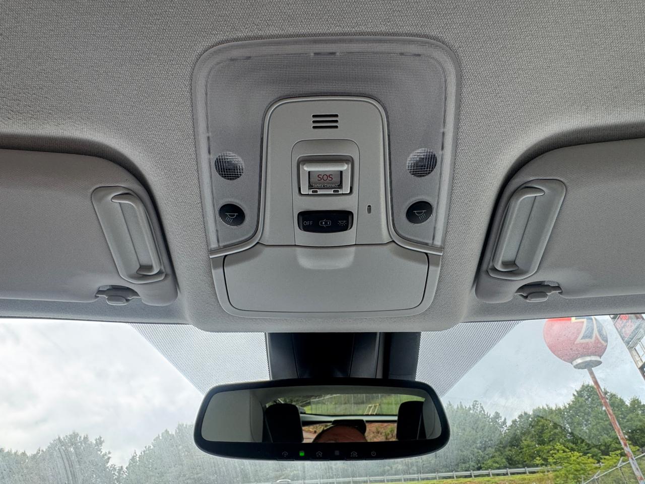 Toyota Prius Limited 2020