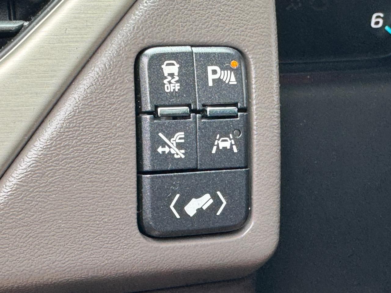GMC Yukon Denali 2018