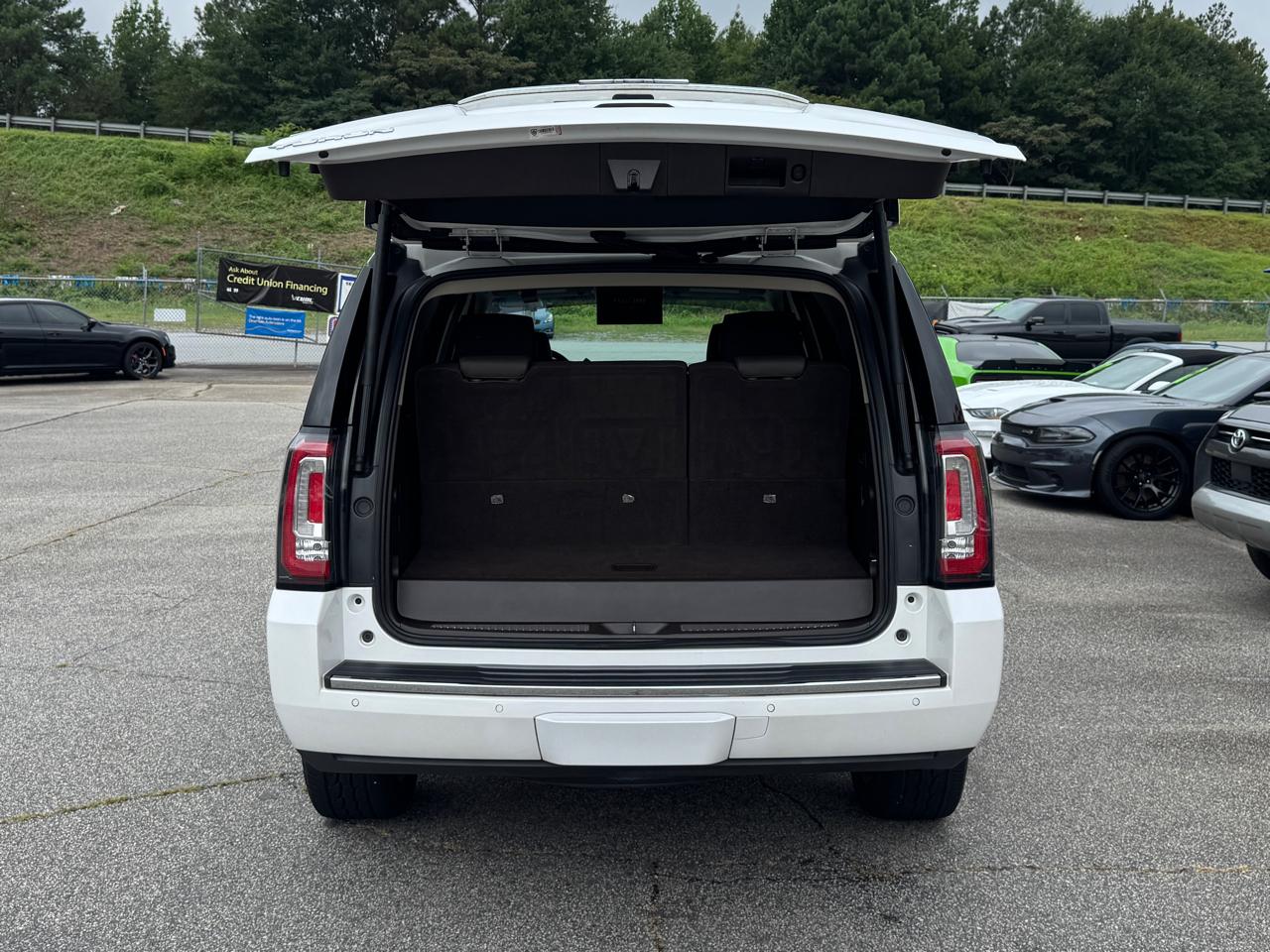 GMC Yukon Denali 2018
