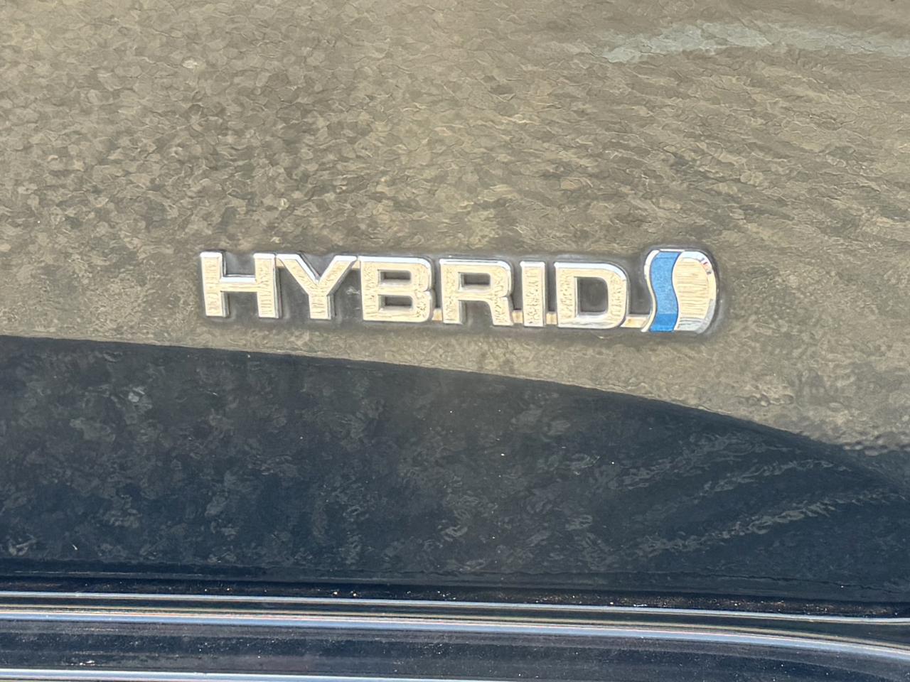 Toyota Avalon Hybrid Limited 2013