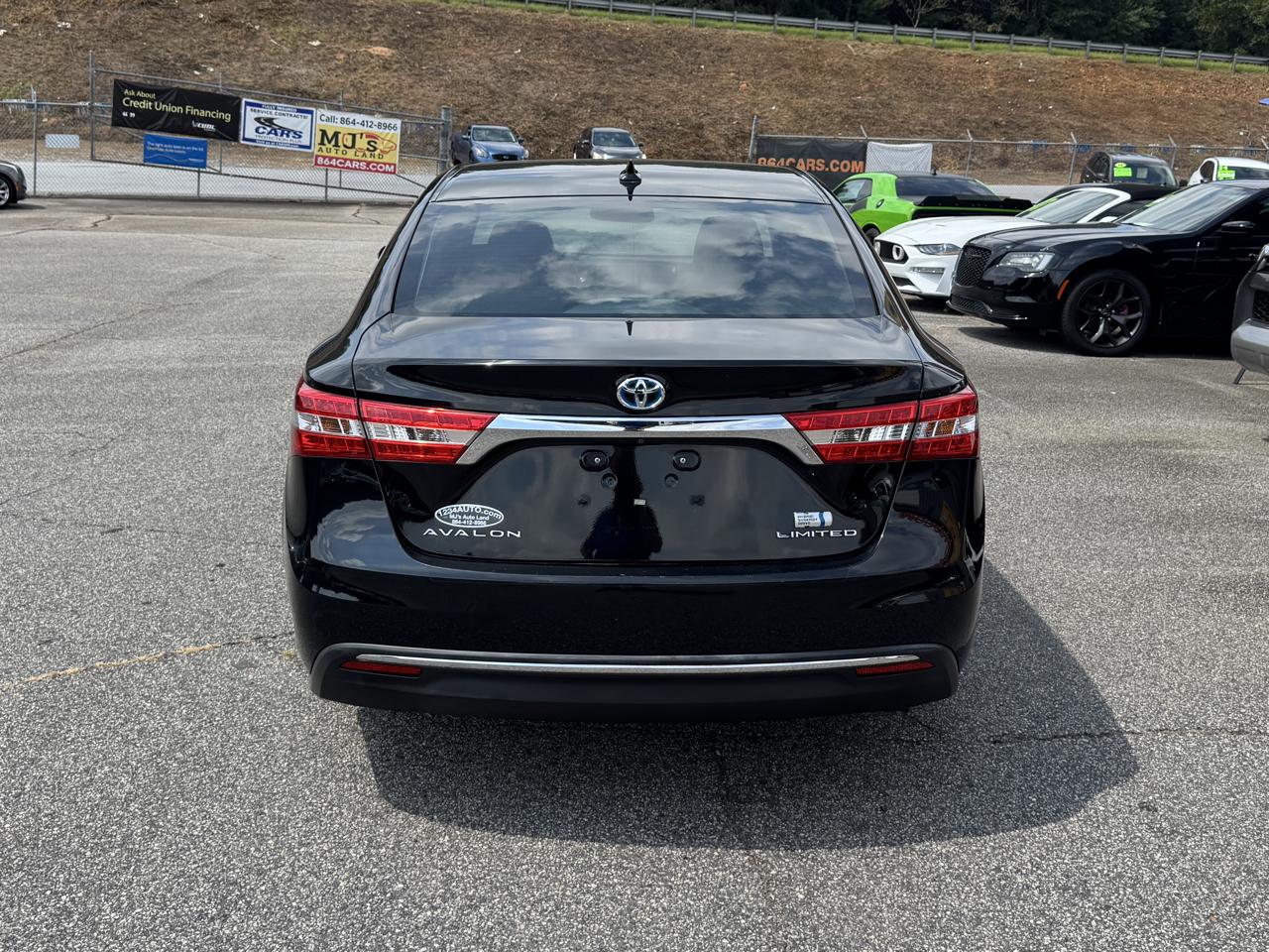 Toyota Avalon Hybrid Limited 2013