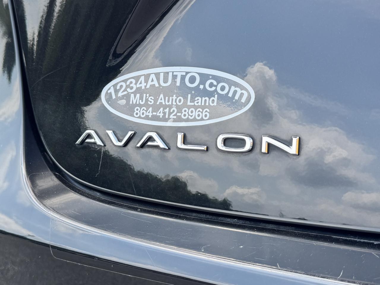 Toyota Avalon Hybrid Limited 2013