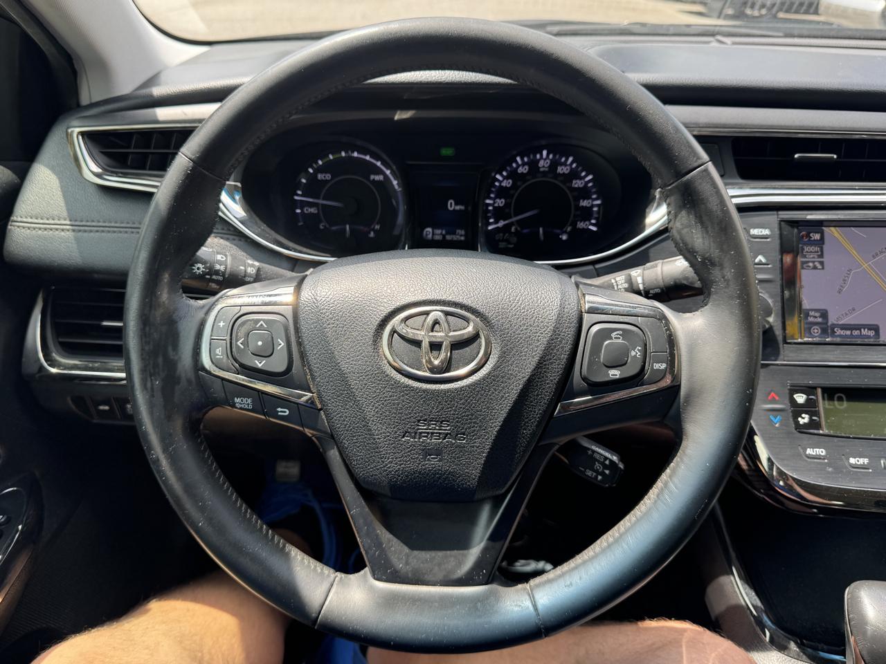 Toyota Avalon Hybrid Limited 2013