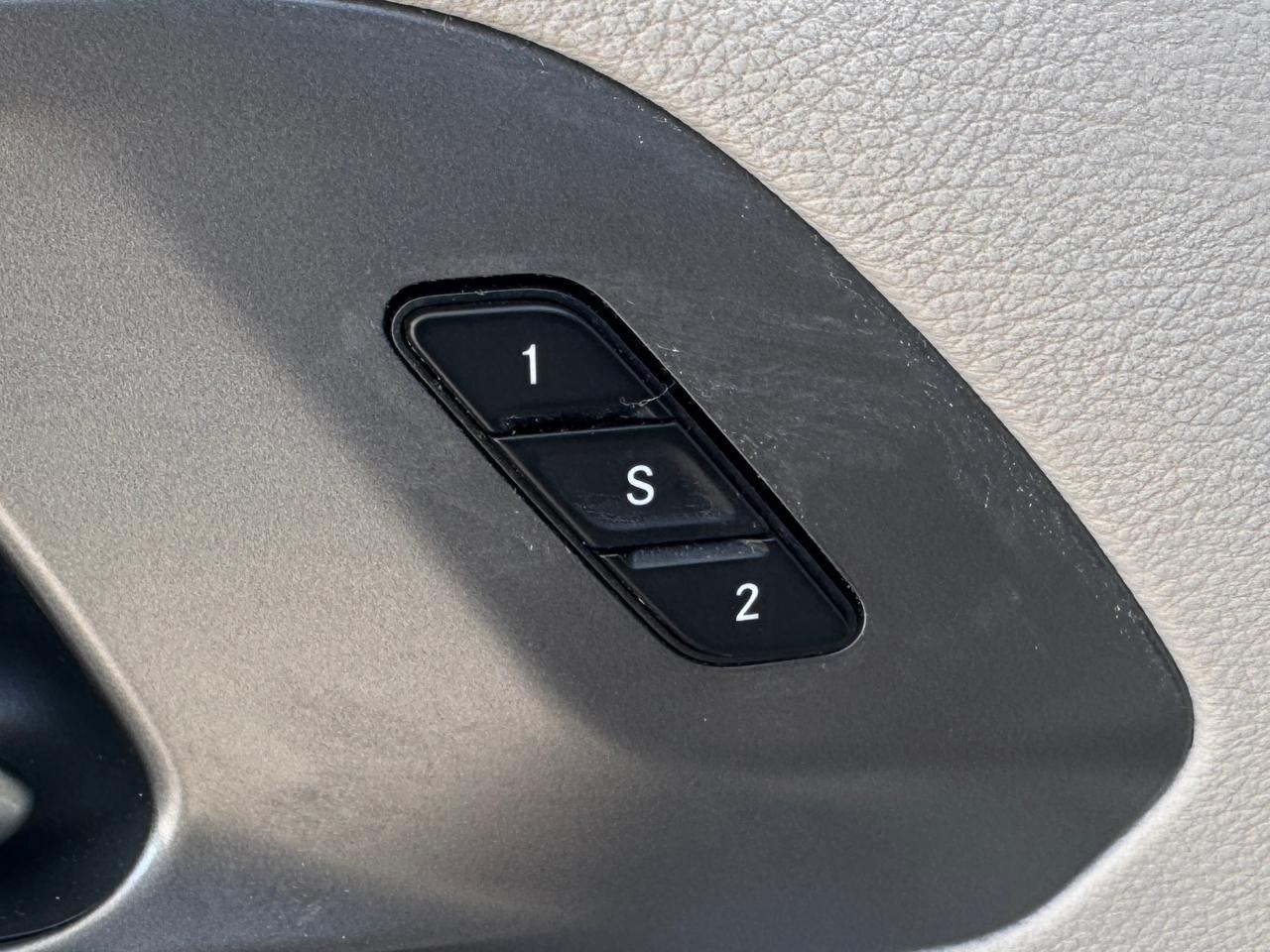 Chrysler Pacifica Touring L 2023