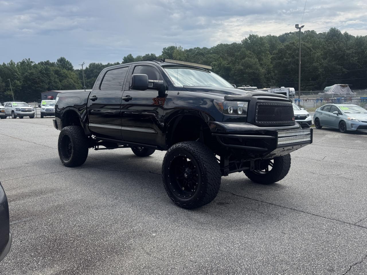 Toyota Tundra  2011