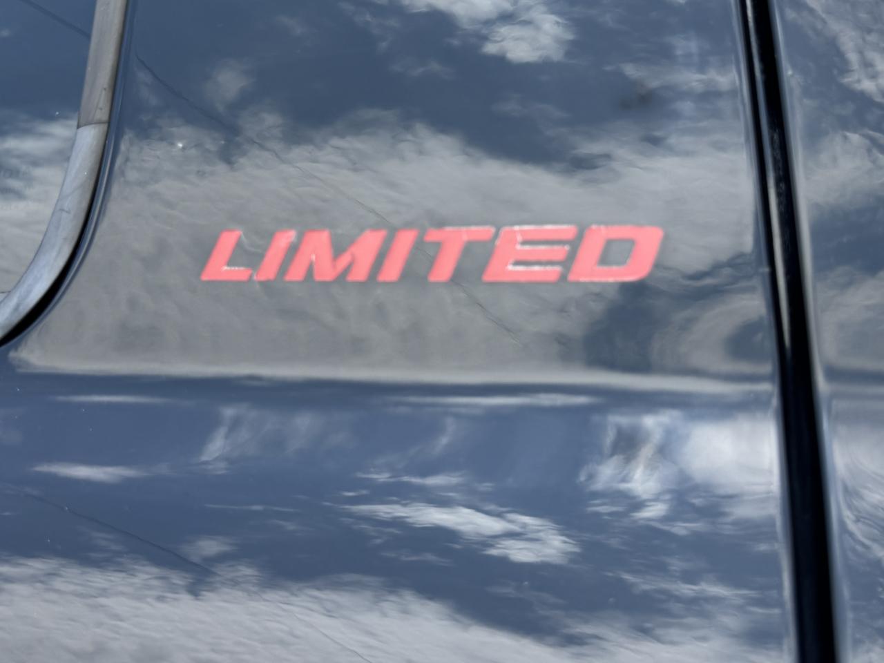 Toyota Tundra  2011