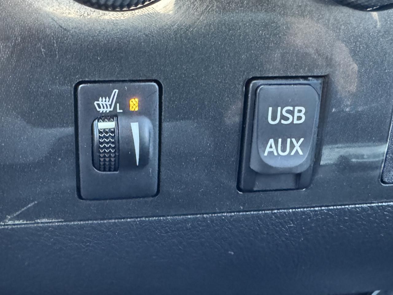 Toyota Tundra  2011