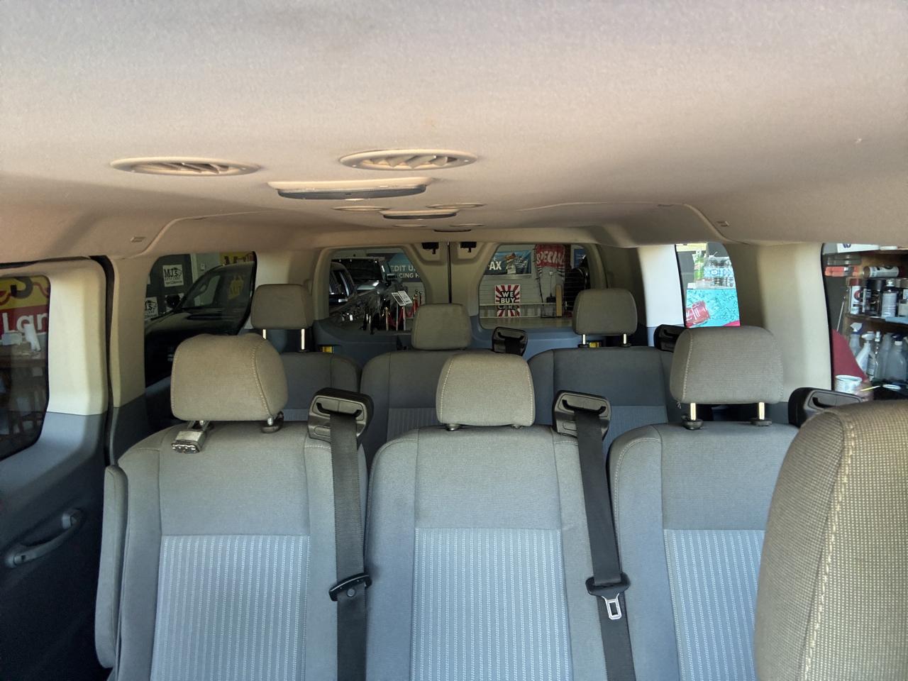 Ford Transit 150 Wagon Low Roof XLT 60/40 Pass. 130-in. WB 2015