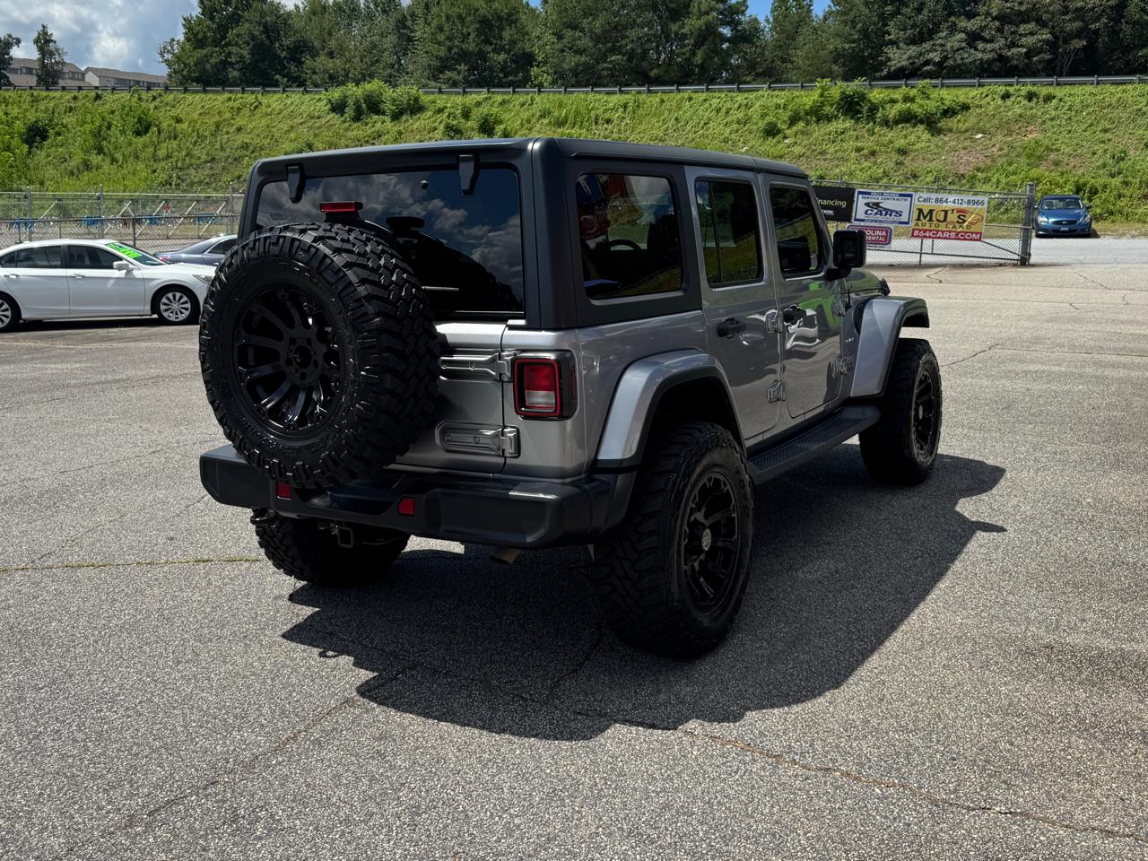 Jeep Wrangler Unlimited Sahara 2019