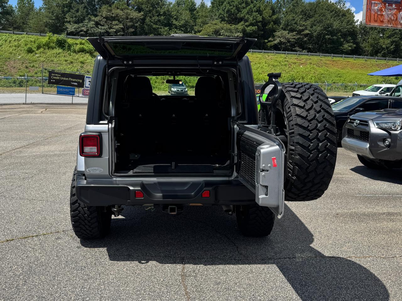 Jeep Wrangler Unlimited Sahara 2019