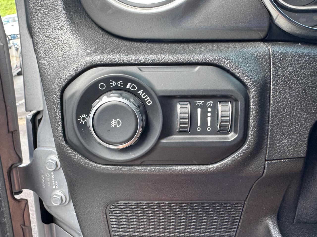Jeep Wrangler Unlimited Sahara 2019